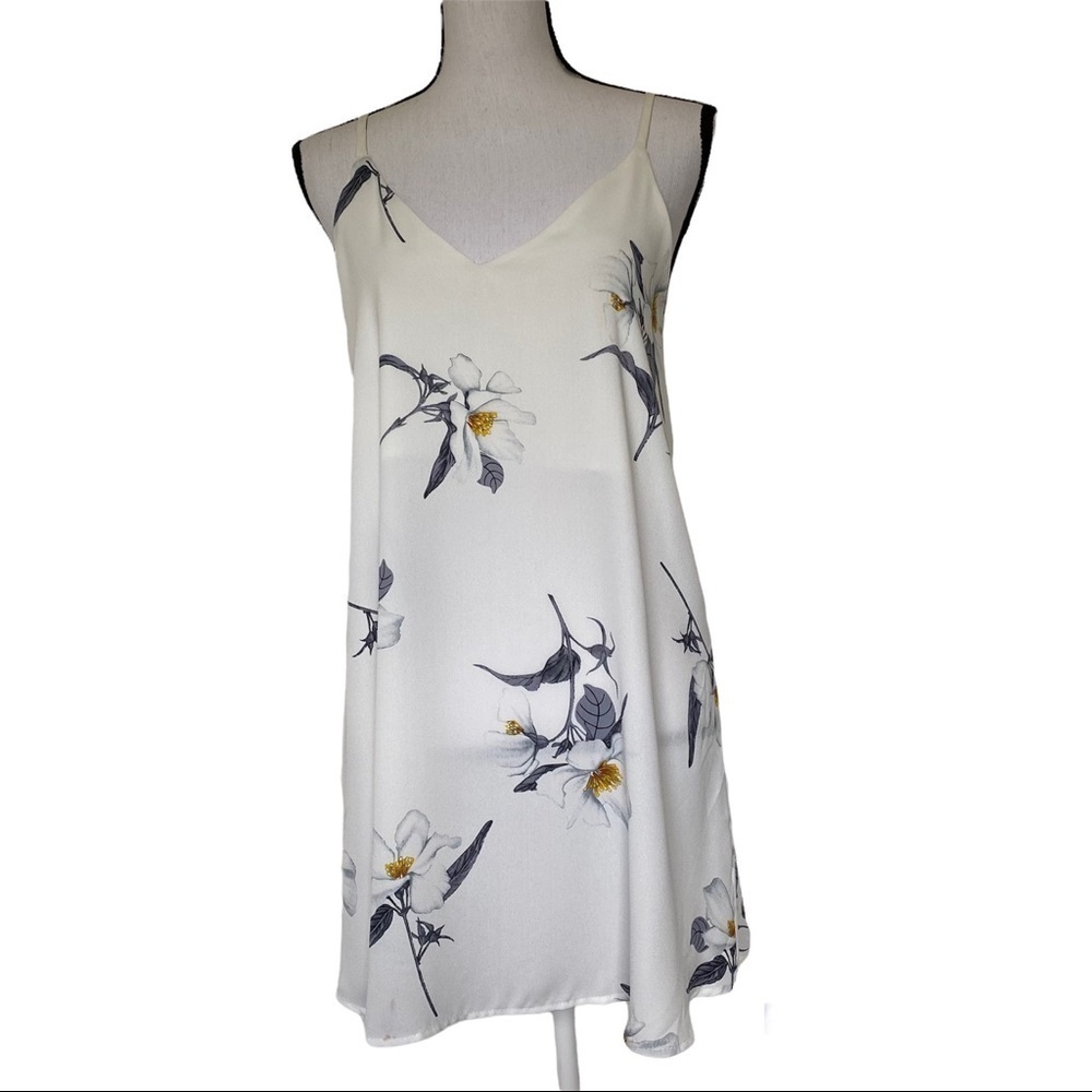 Privy Magnolia Floral Slip Dress Size Small